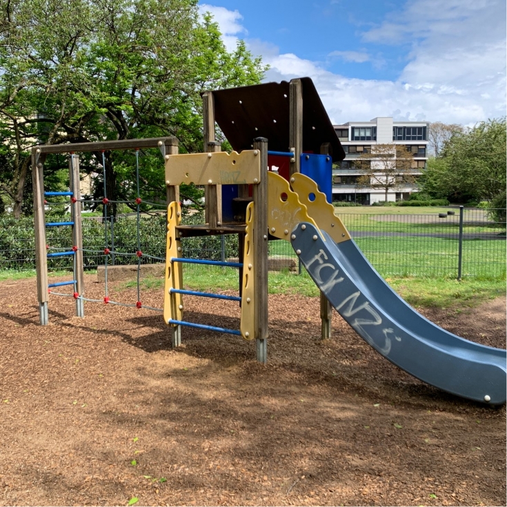 Spielplatz Palastgarten 2 – Bild 2