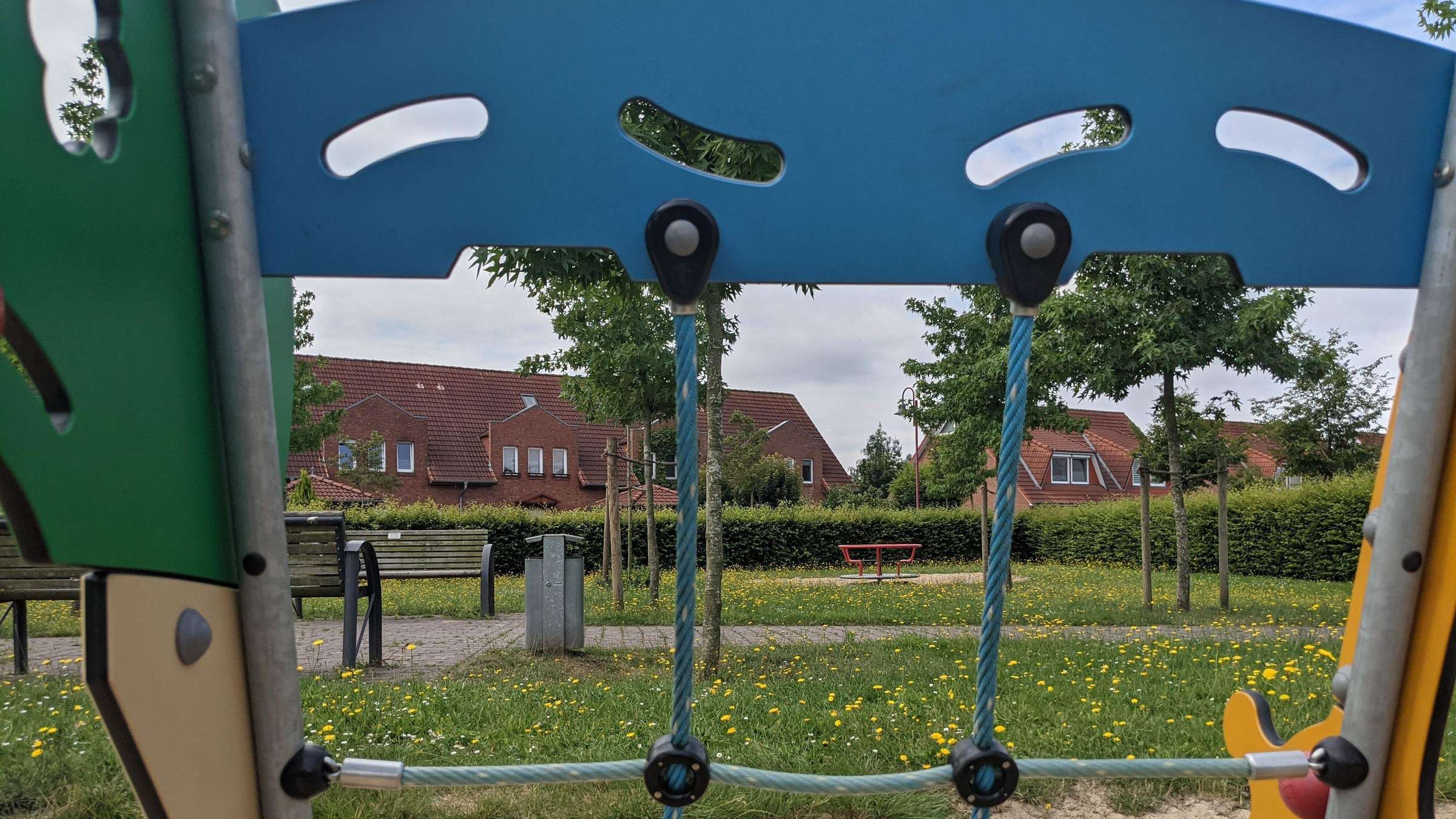 Spielplatz – Bild 2