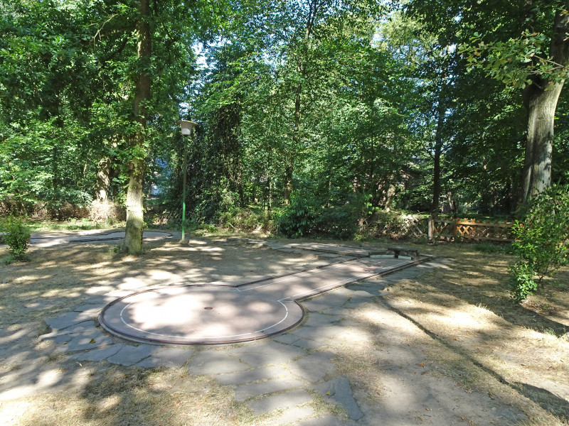 Minigolfanlage im Uerdinger Stadtpark – Bild 4