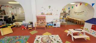 Eltern Kind Begleitung- Spielraum / Kindergeburtstag / Babycafé / Summer Camp – Bild 1