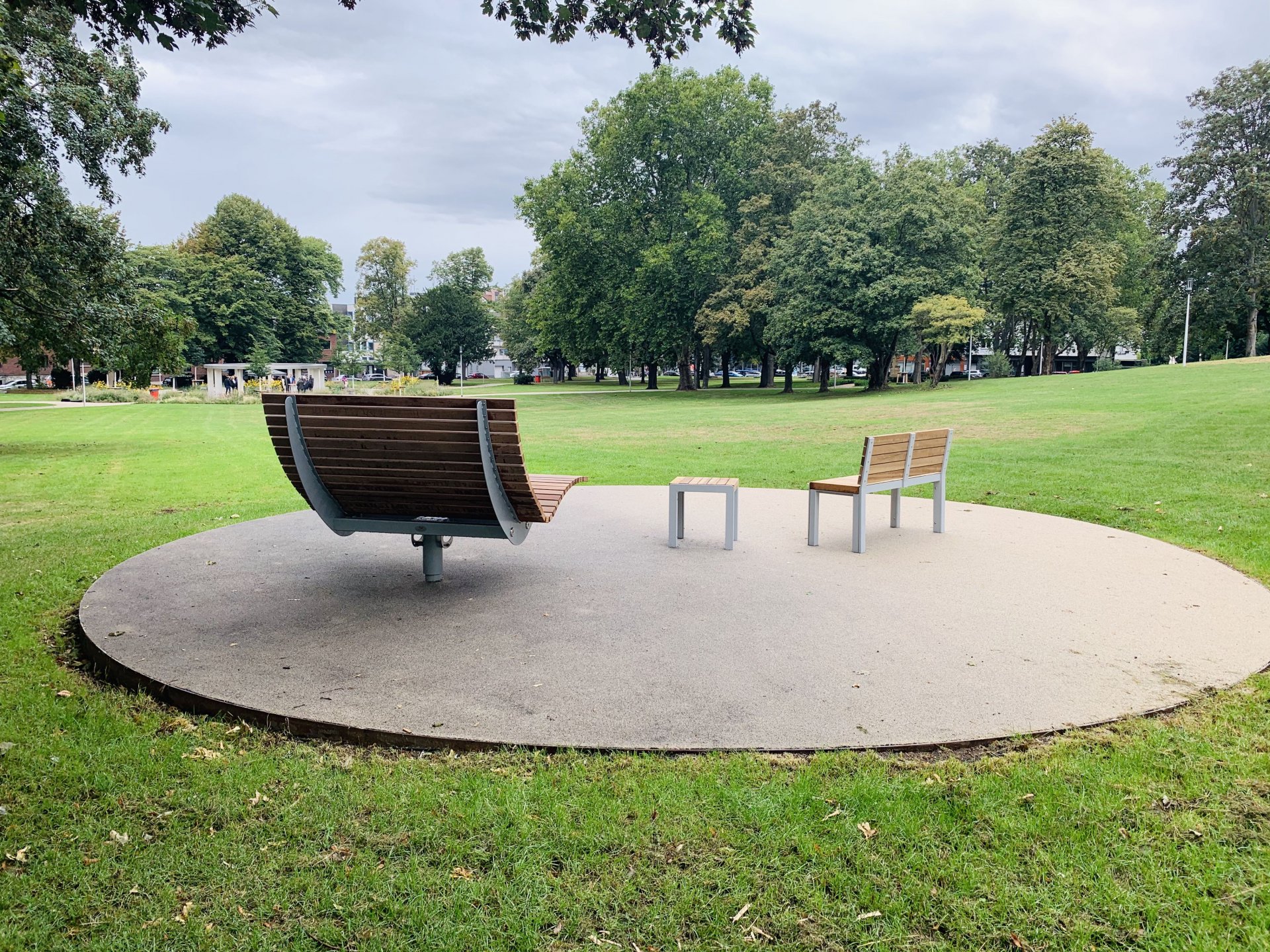 Konrad-Adenauer-Park – Bild 1
