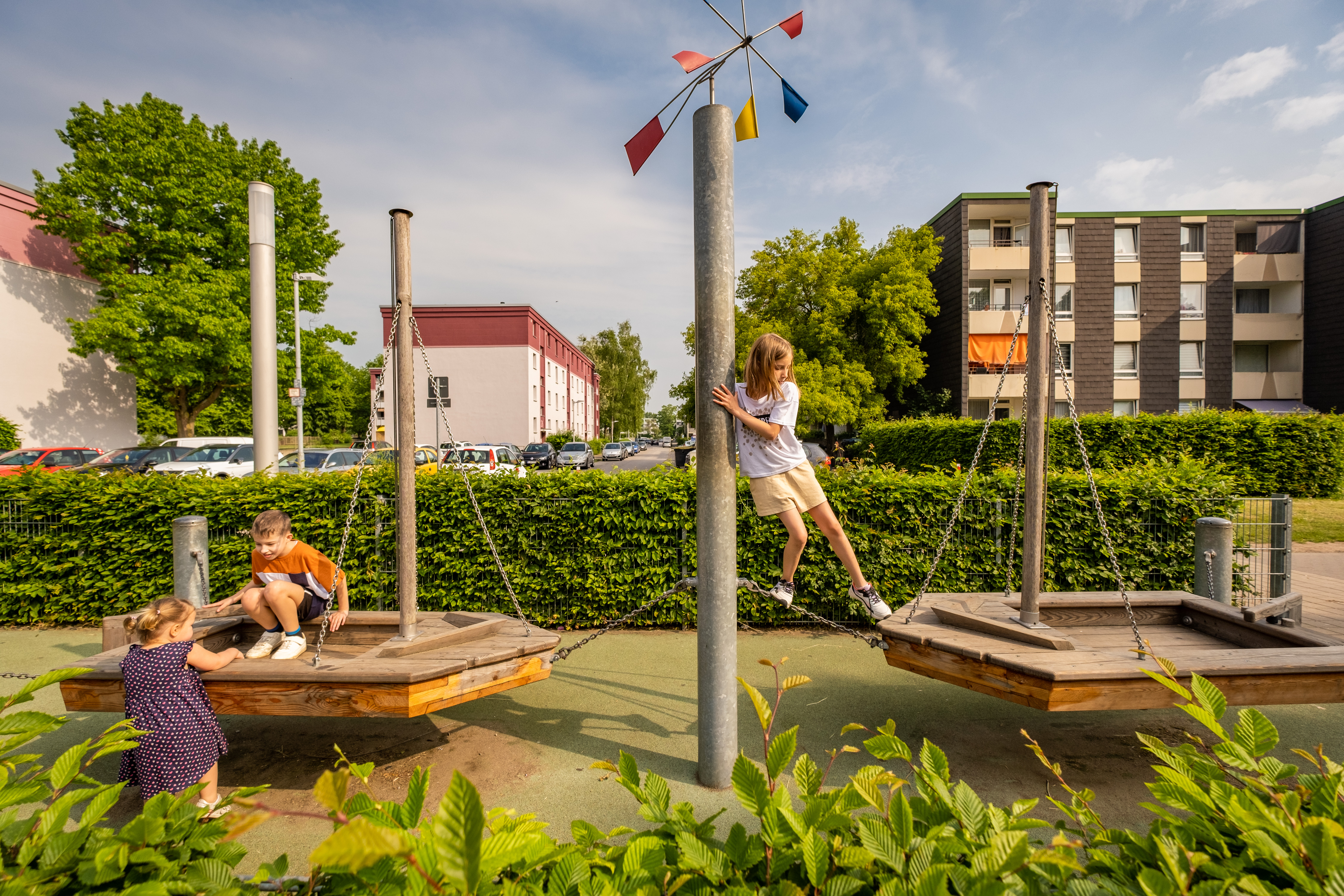 Spielflächen Brandenburger Allee – Bild 1