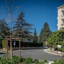 Jardin publique et place de jeux des Aubépines – Bild 5