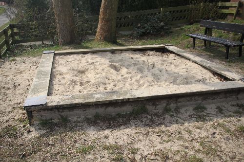 Spielplatz An den Stadtwiesen – Bild 5