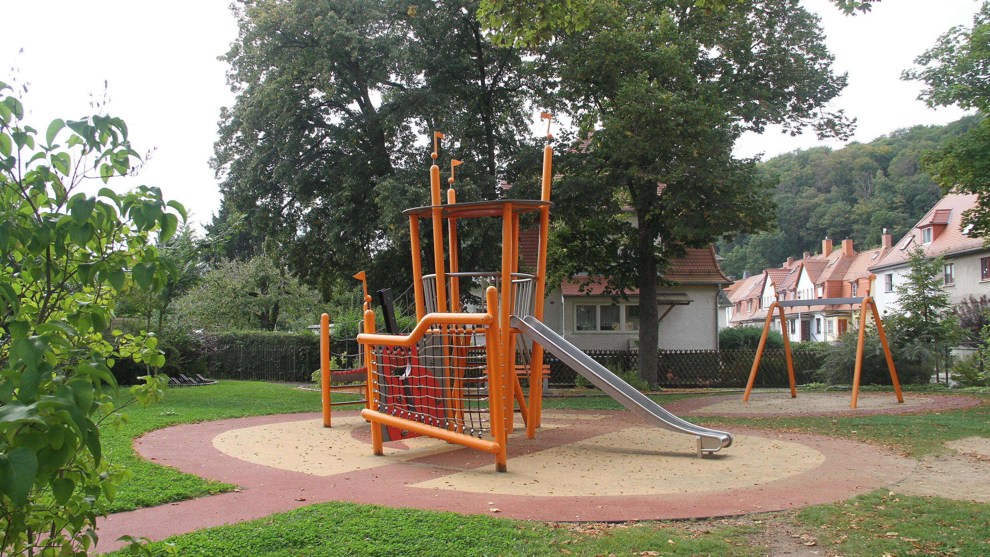 Spiel- und Freizeitanlage Teichplatz – Bild 3