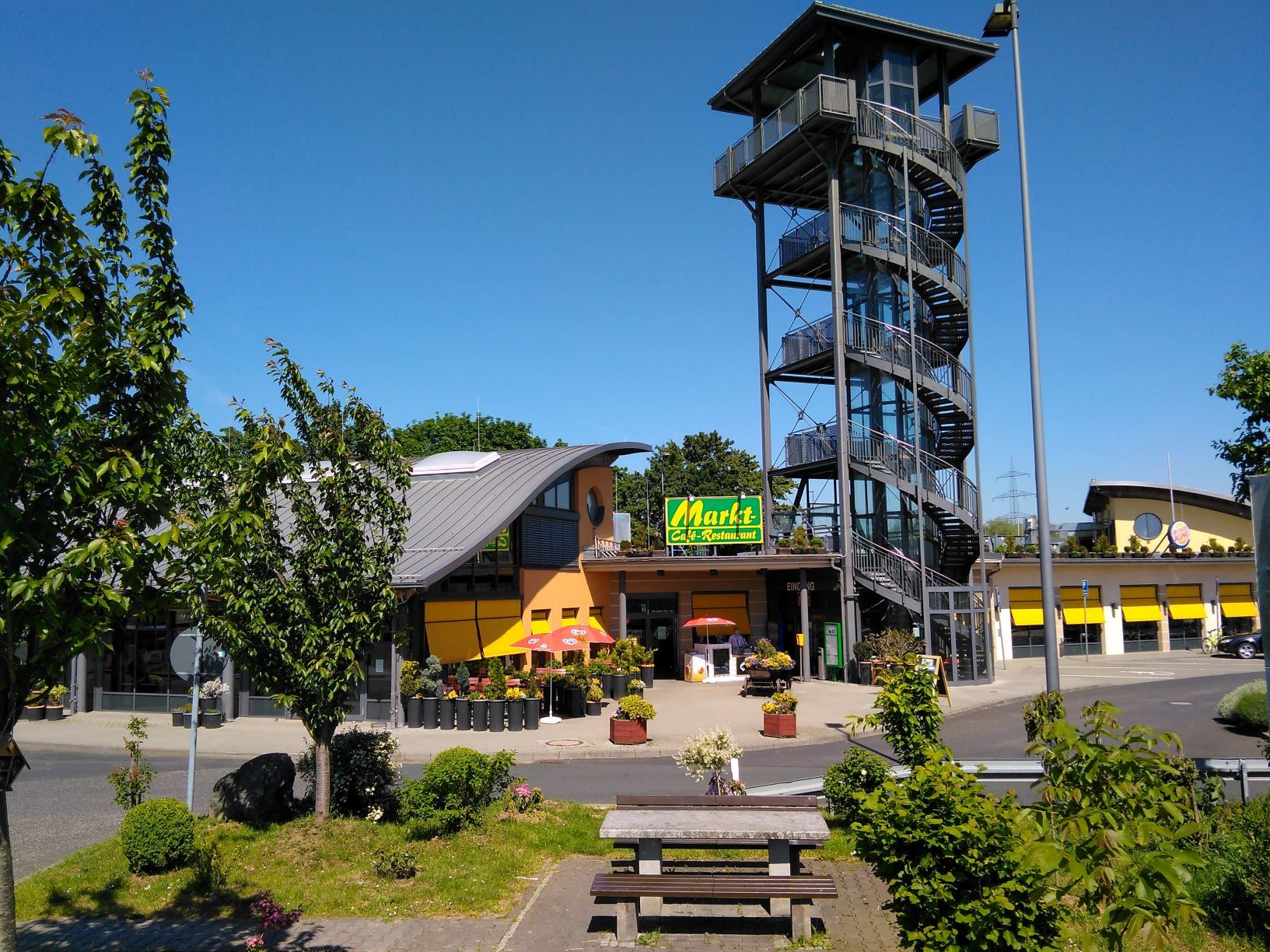 Raststätte Taunusblick Eschborn – Bild 2