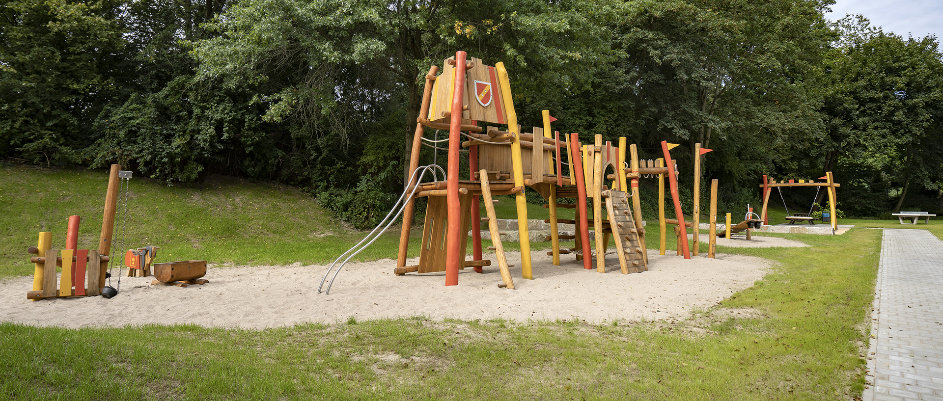 Spielplatz Martinistrasse – Bild 1