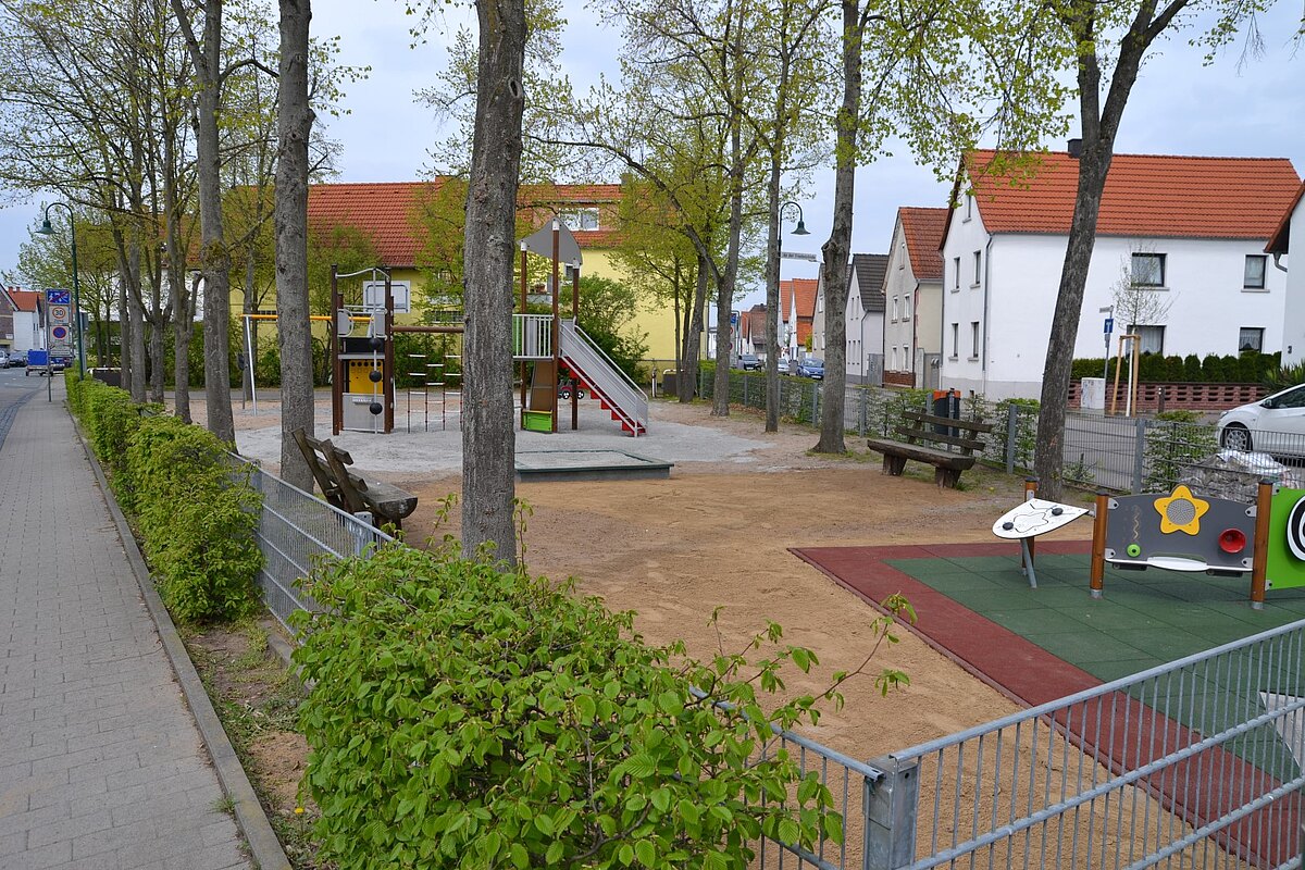 Spielplatz Alte Linde – Bild 1