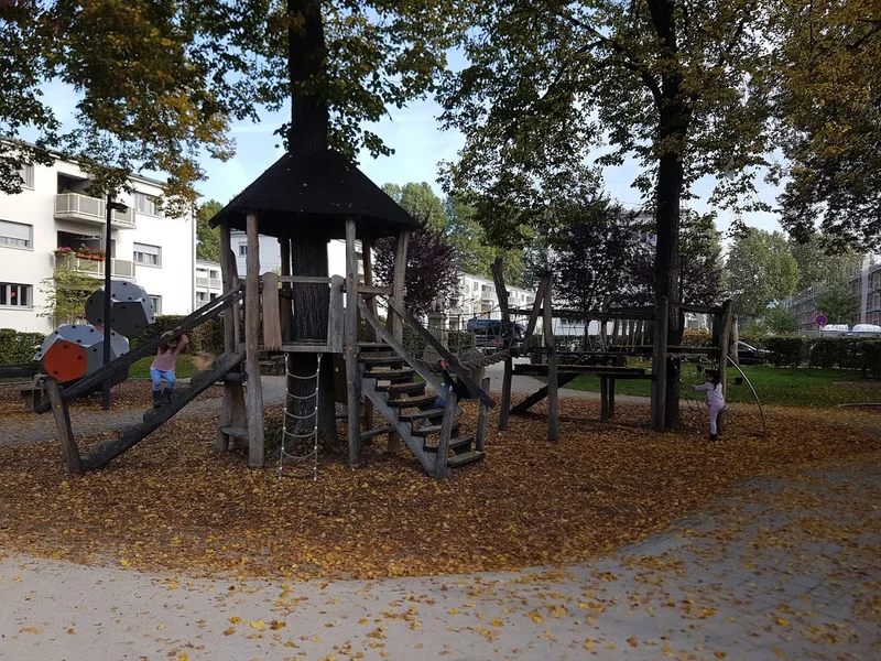 Spielfläche Geislinger-/Ebersbacher Straße – Bild 2