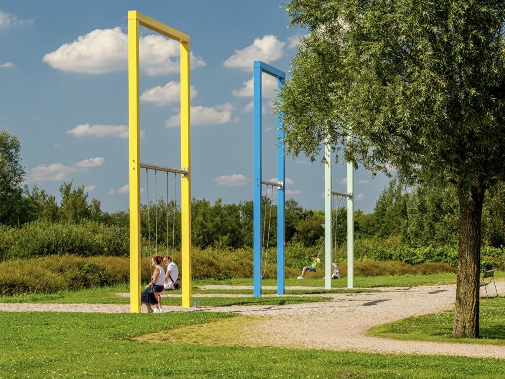 Schaukeln im Stadtpark Norderstedt – Bild 2