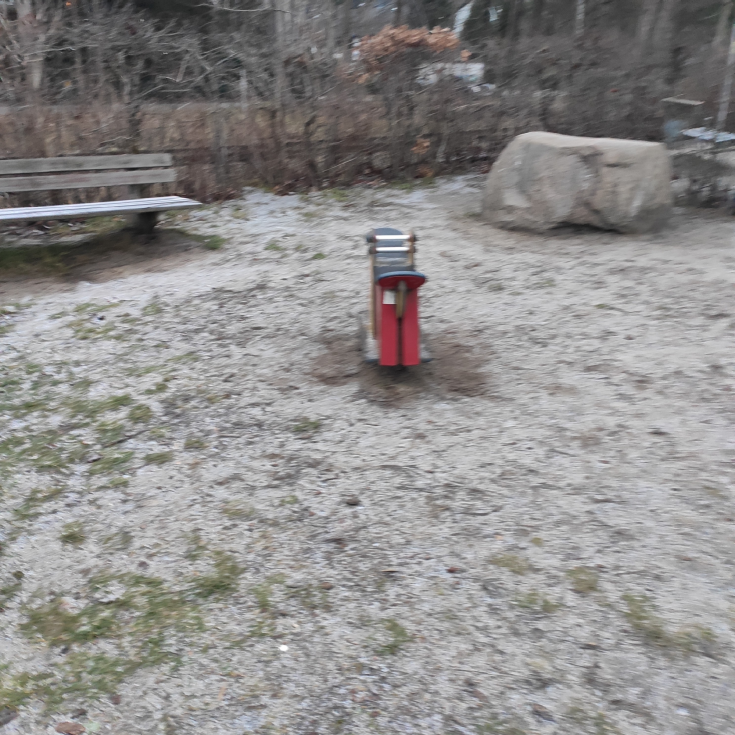 Spielplatz am Bahnhof – Bild 3