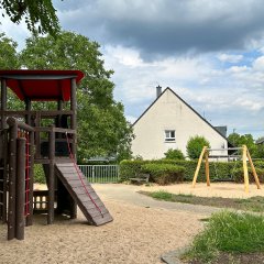 Spielplatz Nelkenstraße – Bild 2