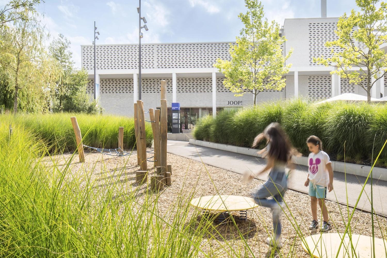 Outletcity spielplatz – Bild 1