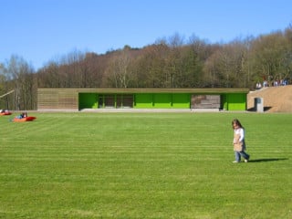 Spiel-/Sportplatz – Bild 5