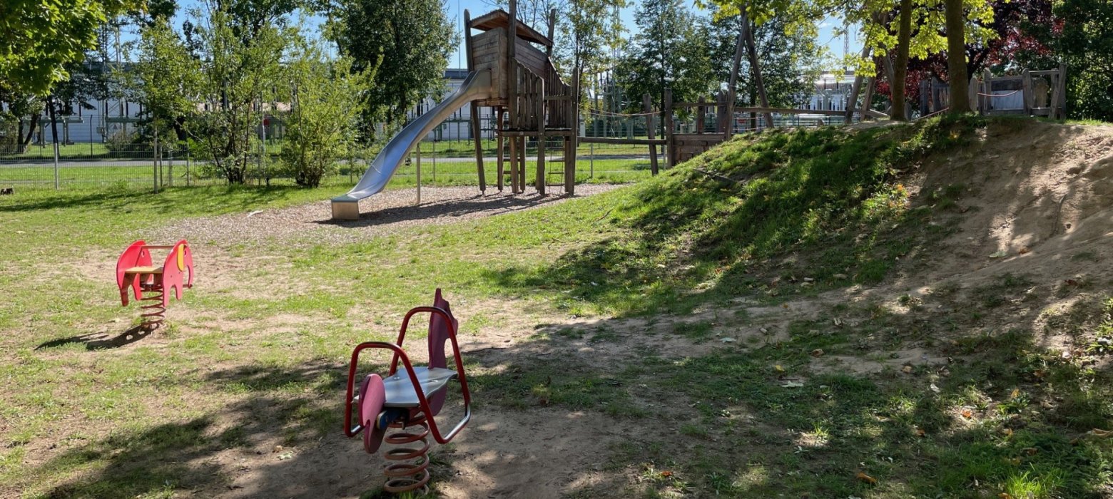 Spielplatz Berliner Straße 41 – Bild 2