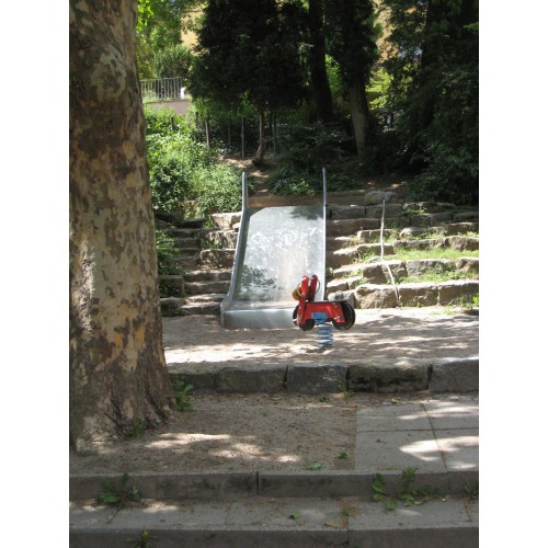 Naturspielplatz Hölderlinplatz Spielplatz – Bild 3