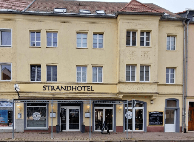 Strandhotel – Bild 1