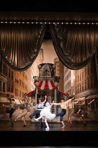 Bühnen Halle – Bild 3