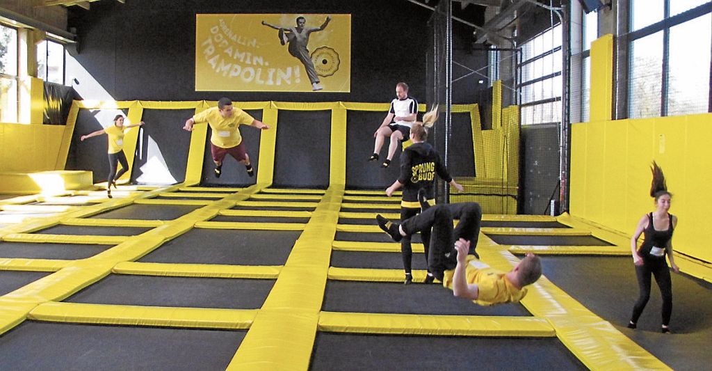 Sprungbude Bad Cannstatt - Sprungbuden GmbH – Bild 3