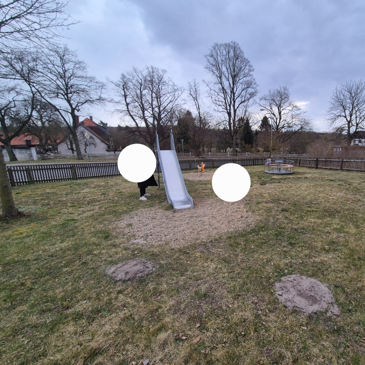 Spielplatz Uhry – Bild 2