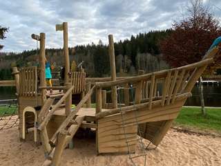 Spielplatz "Ettwieser Weiher" – Bild 2