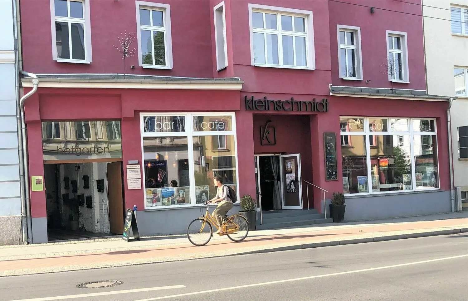 Kleinschmidt Bar und Cafe – Bild 4