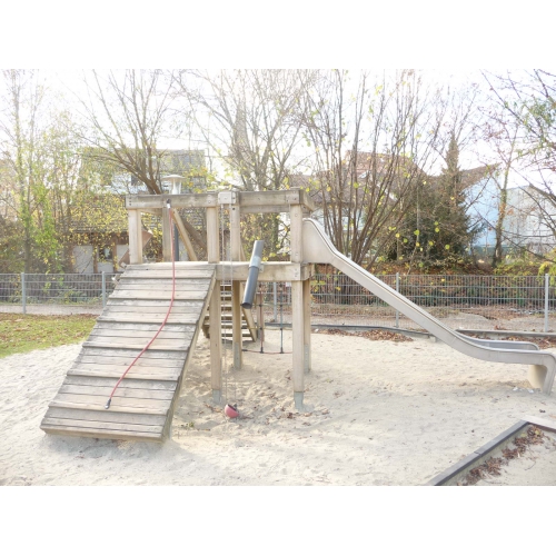 Spielplatz Im Grün – Bild 2