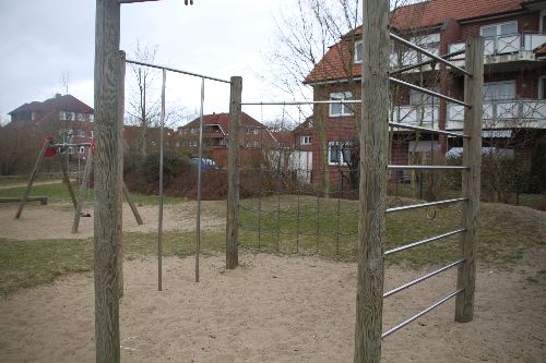 Spielplatz Wilhelm-Busch-Straße – Bild 6