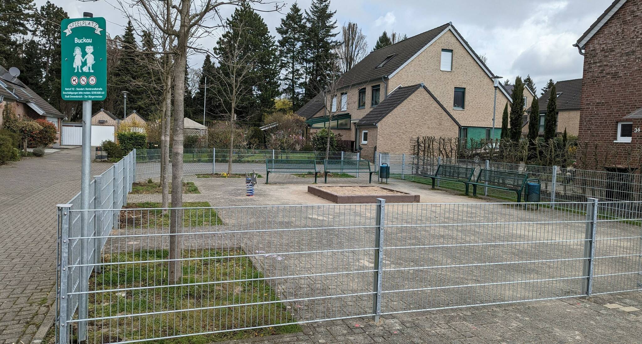 Kinderspielplatz Rembrandtstraße, Buckau – Bild 1