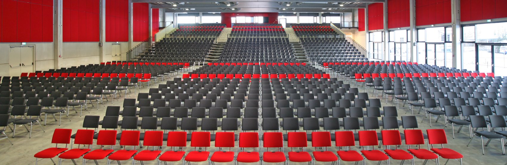 Stadthallen Deggendorf GmbH – Bild 1