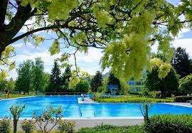 Schwimmbad Rheineck mitte Mai bis September – Bild 3