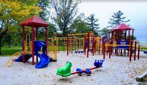 Playground – Bild 4