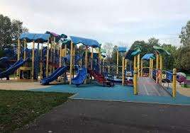 Playground – Bild 6