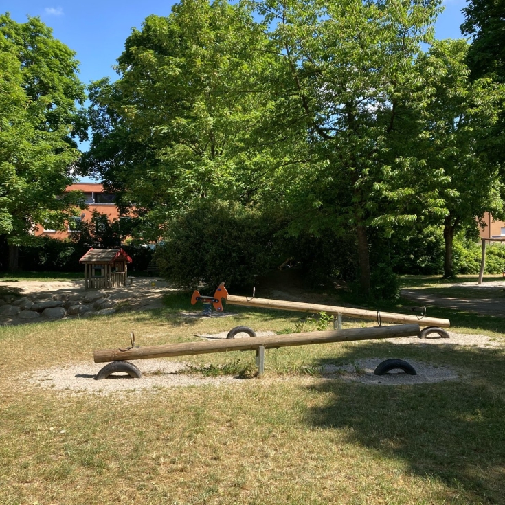 Spielplatz – Bild 3