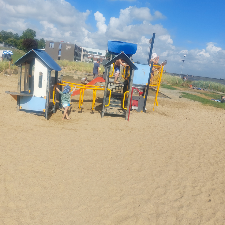 Spielplatz Strandweg – Bild 4
