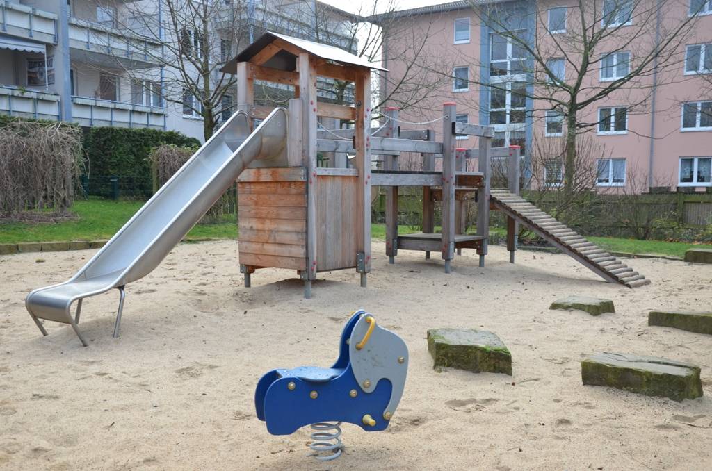 Spielplatz Schinkelweg – Bild 1