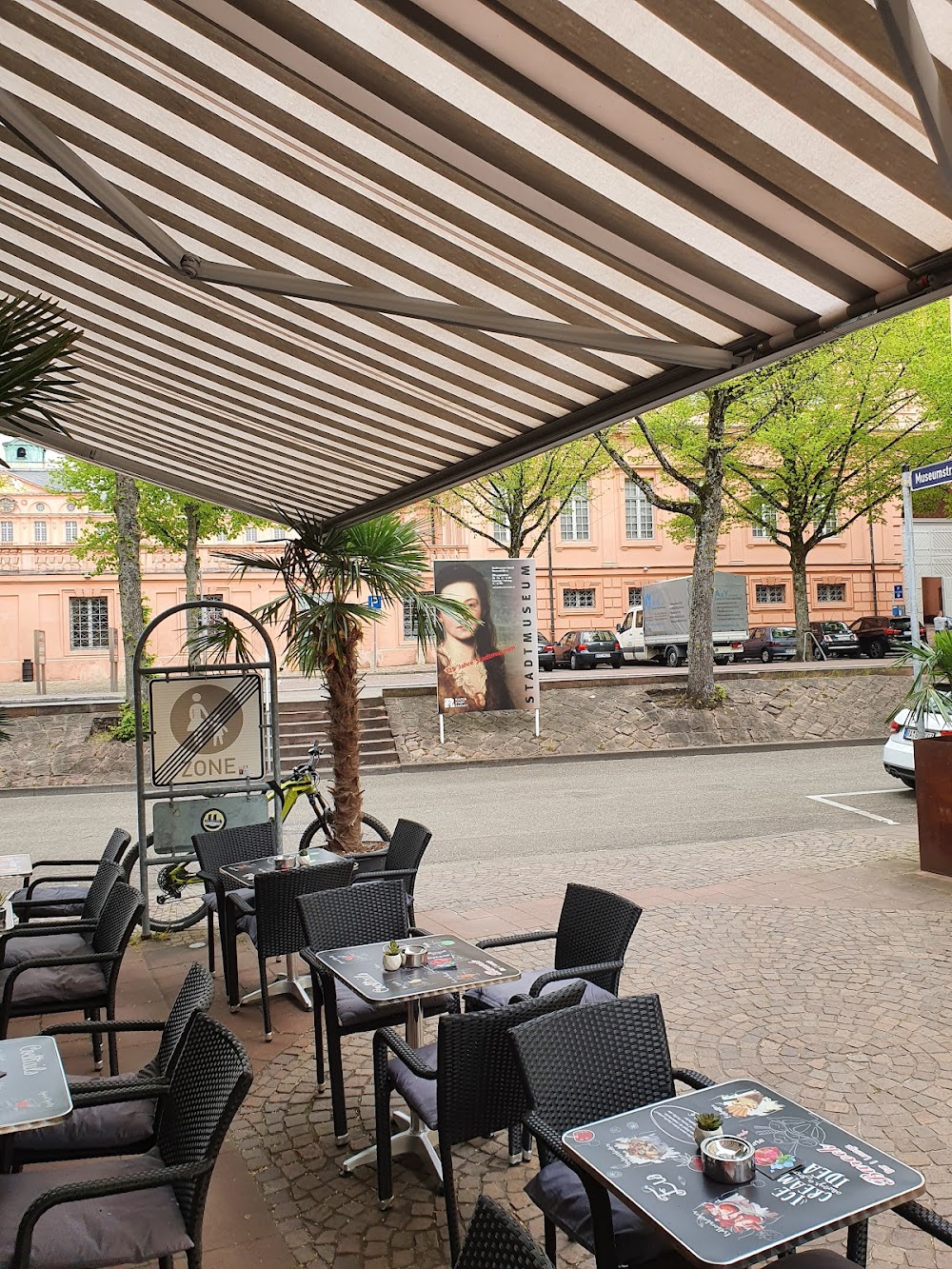 Minigolf-Bierbar – Bild 3