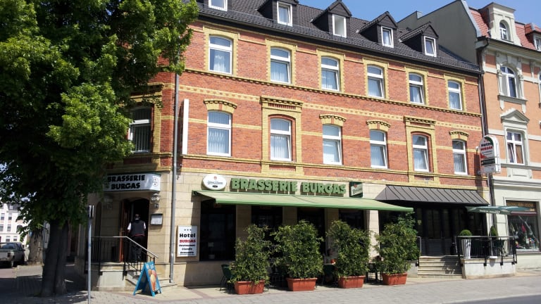 Restaurant, Café & Brasserie BURGAS in Staßfurt – Bild 6