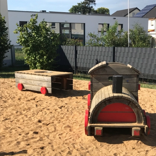 Spielplatz Im Rebhuhnfeld – Bild 4