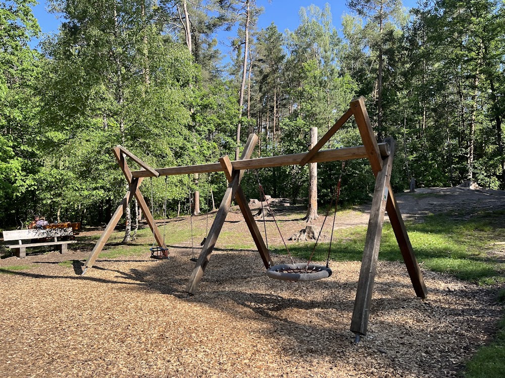 Waldspielplatz am Steinbrüchlein – Bild 3