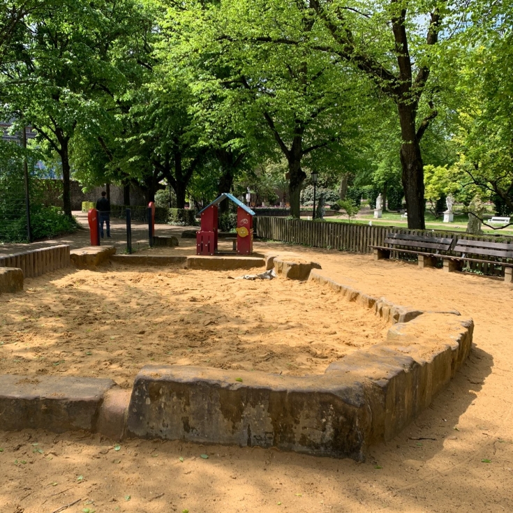 Spielplatz im Palastgarten – Bild 2