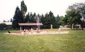 E E Mitchelson Park – Bild 3