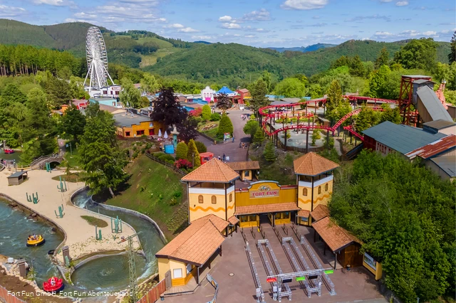 FORT FUN L.A.B.S. – Bild 1