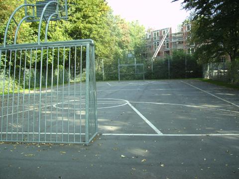 Bolzplatz Oppspring – Bild 4