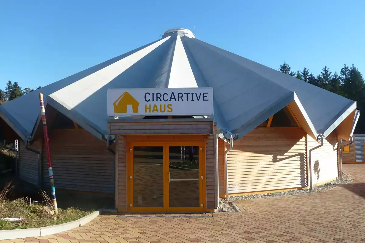 CircArtive Haus - JuKi - Zukunft für Kinder und Jugendliche e.V. – Bild 5