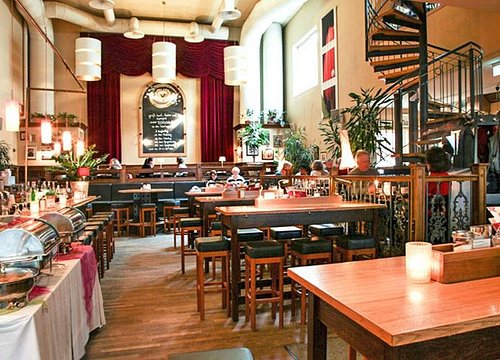 Capitol - Lüneburg Restaurant, Café & Bar – Bild 1