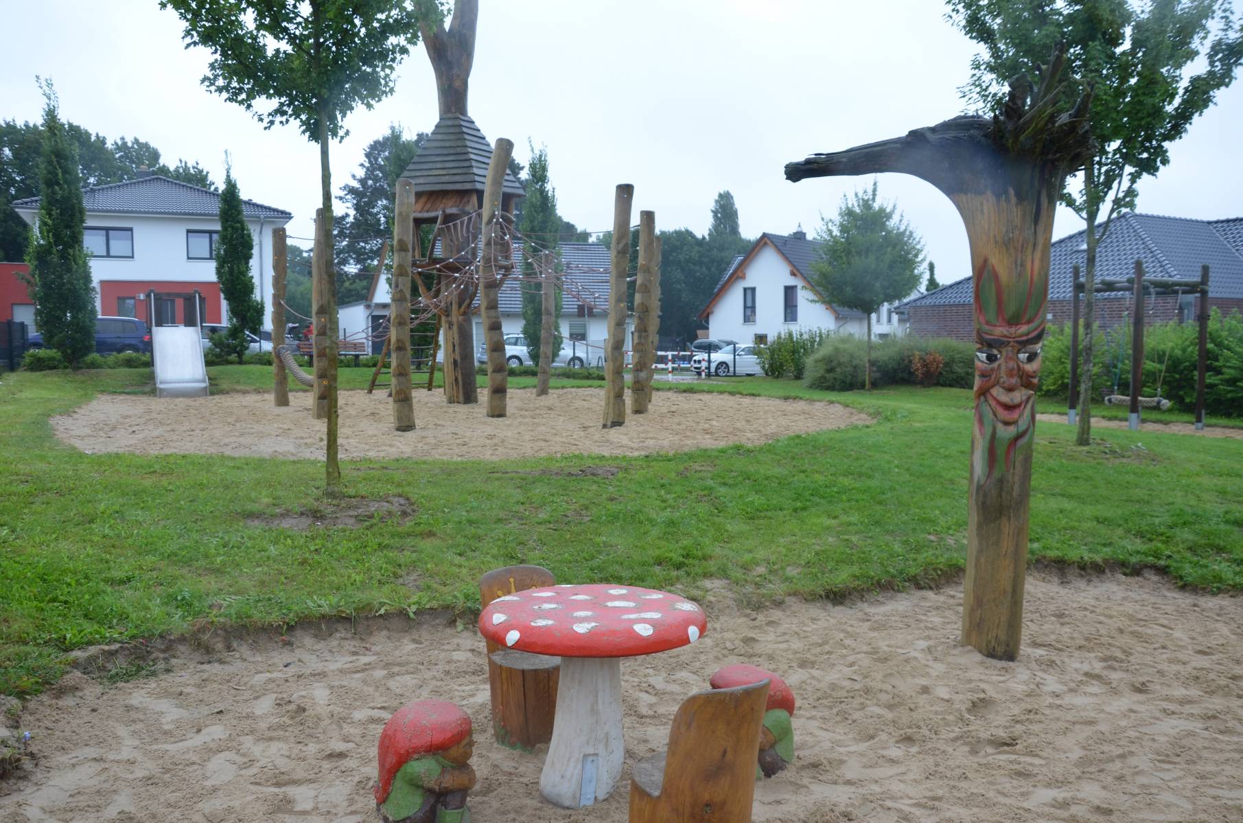 Spielplatz An der Zwergenkuhle – Bild 2