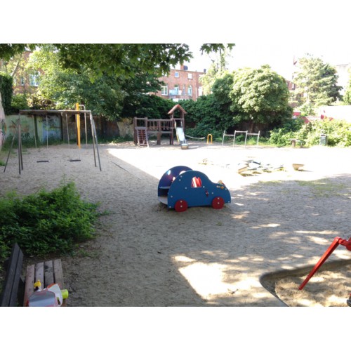 Spielplatz – Bild 2