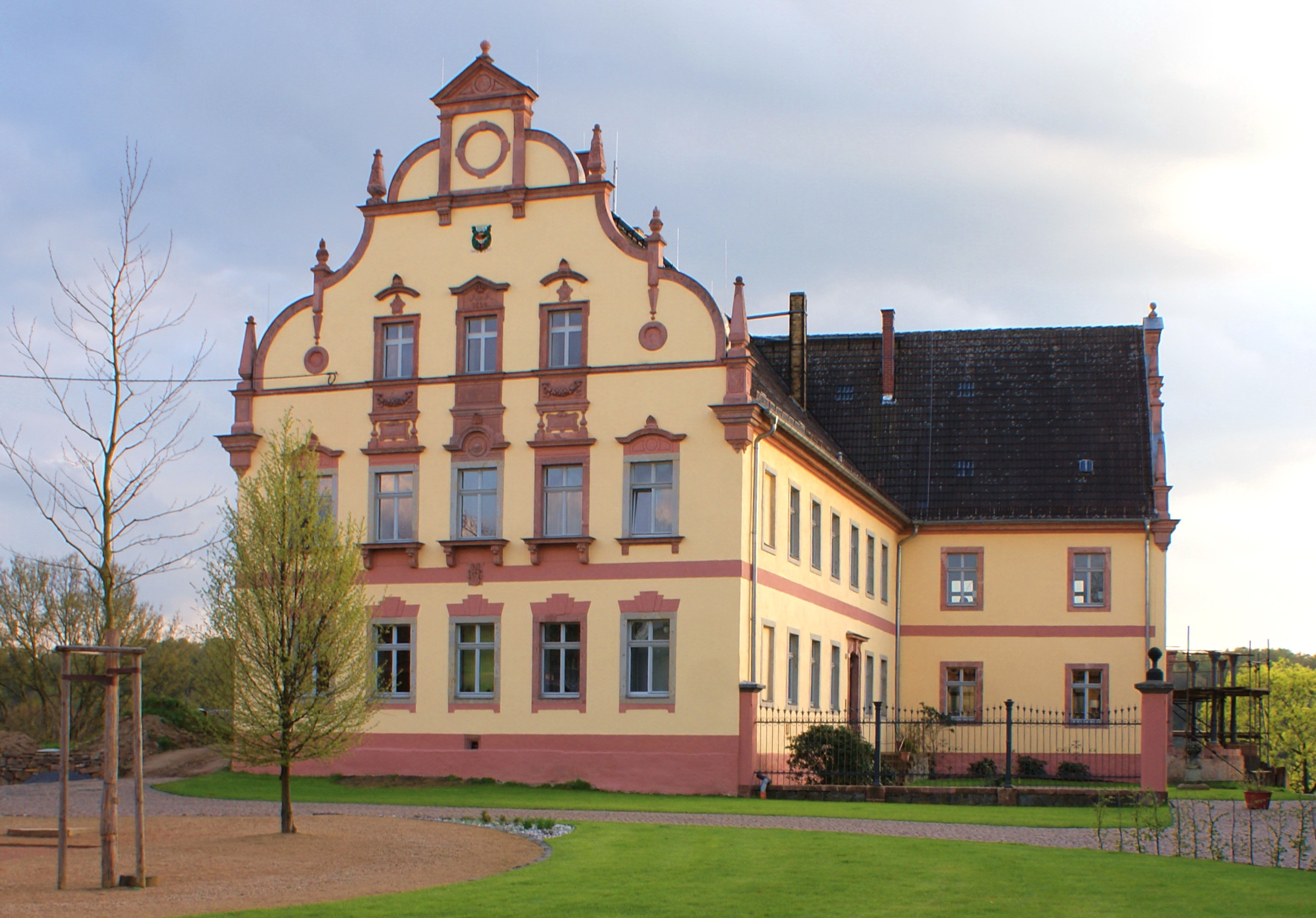 Bücherschrank Kössern – Bild 2