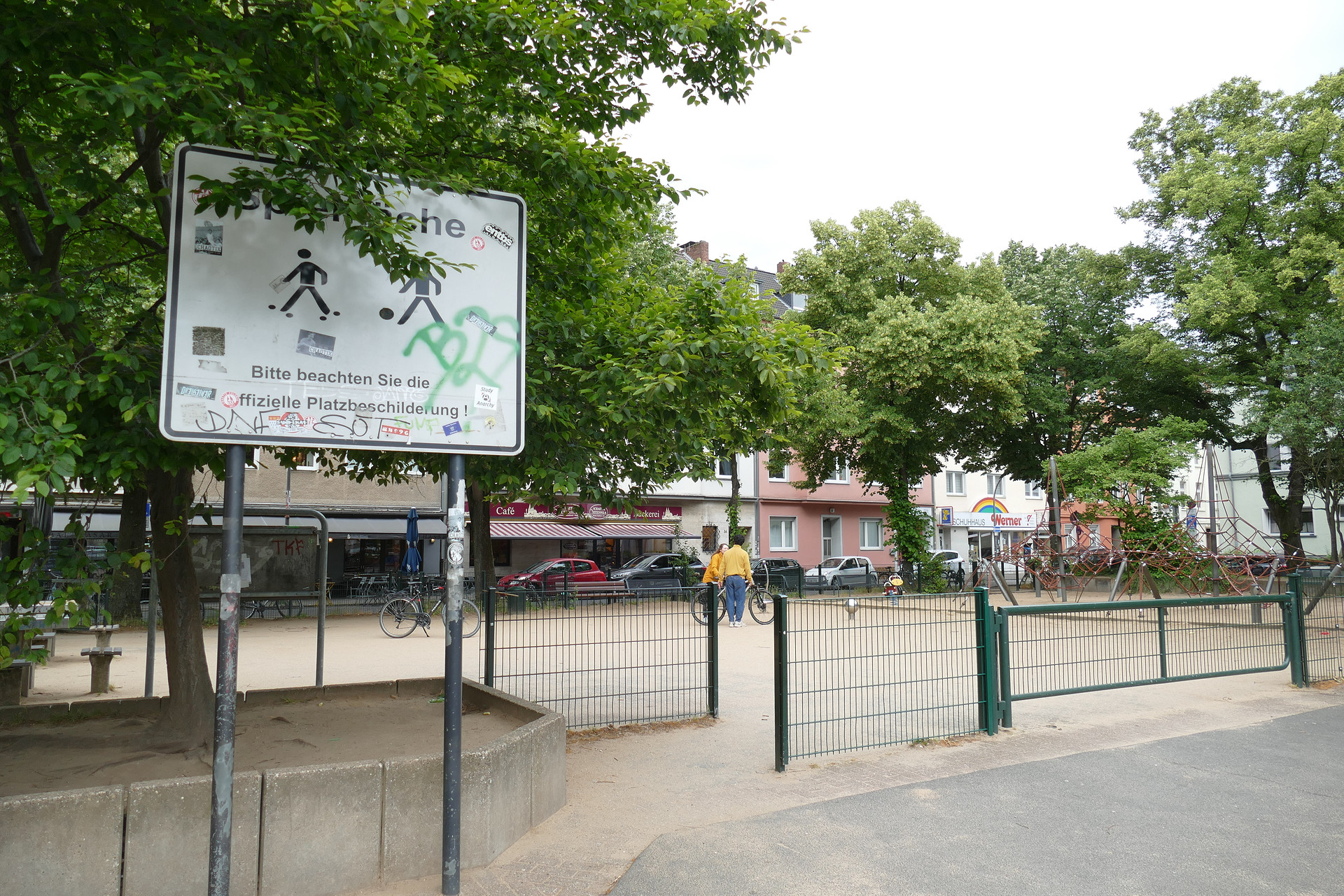 Spielplatz am Nikolausplatz – Bild 2